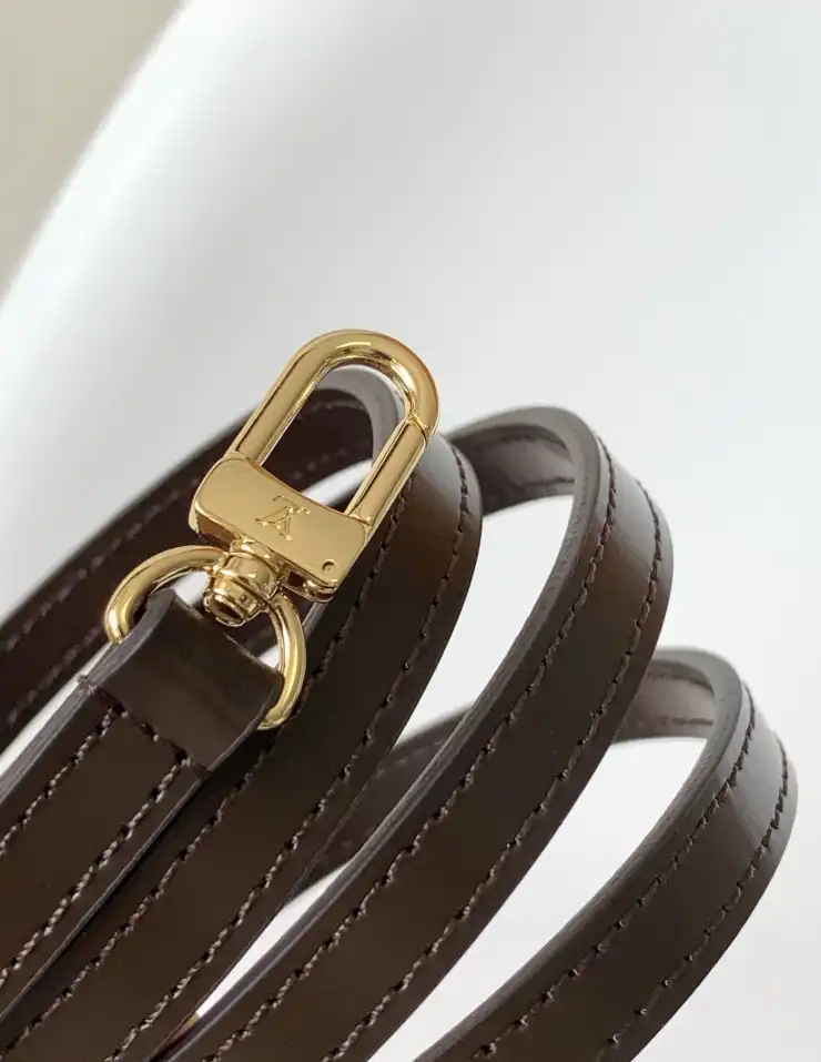 LV Clutch Bags 4178F-0072