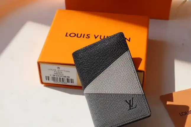 LV Wallets 4178F-0083