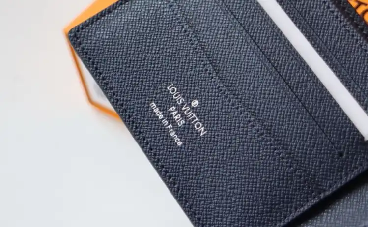 LV Wallets 4178F-0085