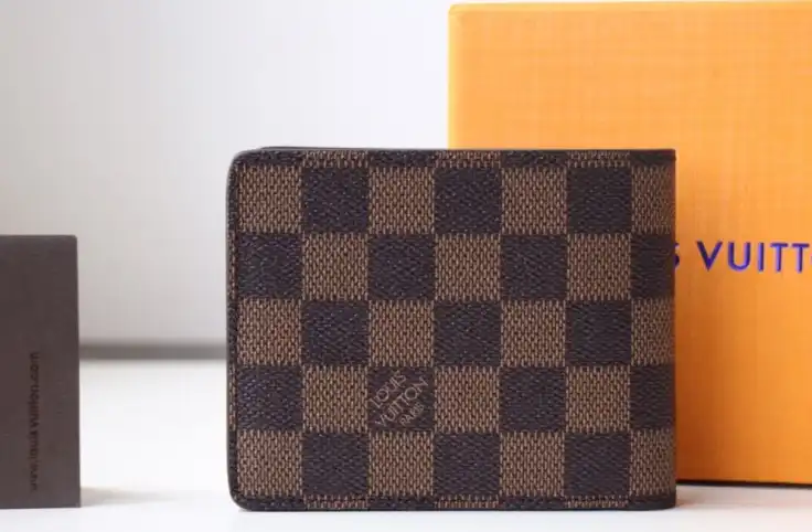 LV Wallets 4178F-0091