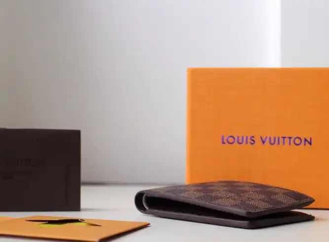 LV Wallets 4178F-0091