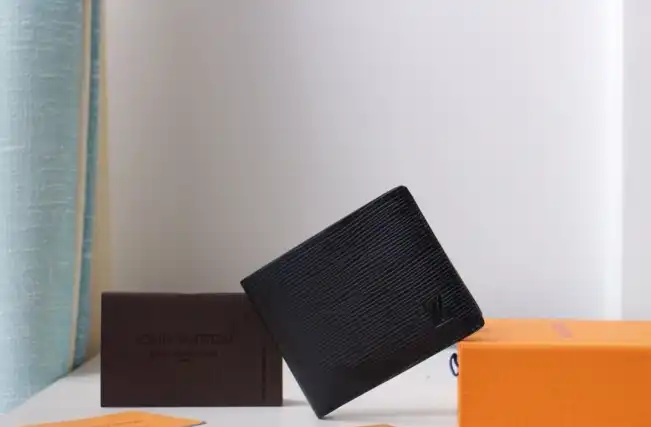 LV Wallets 4178F-0092
