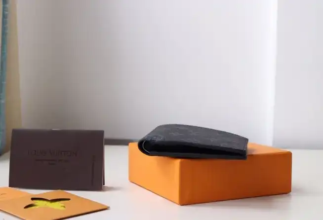 LV Wallets 4178F-0094