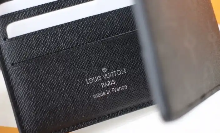 LV Wallets 4178F-0094