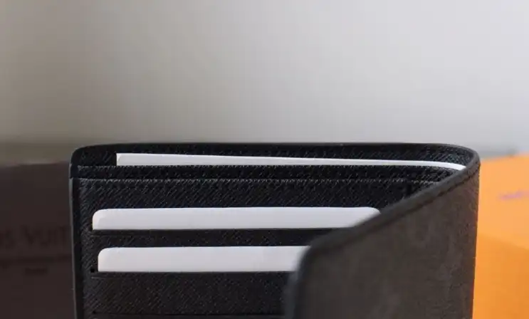 LV Wallets 4178F-0094