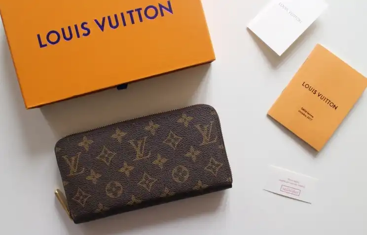 LV Wallets 4178F-0099