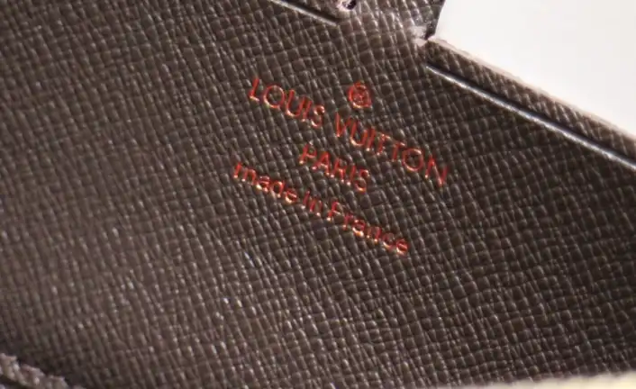 LV Wallets 4178F-0100
