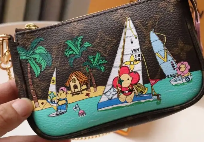 LV Wallets 4178F-0104