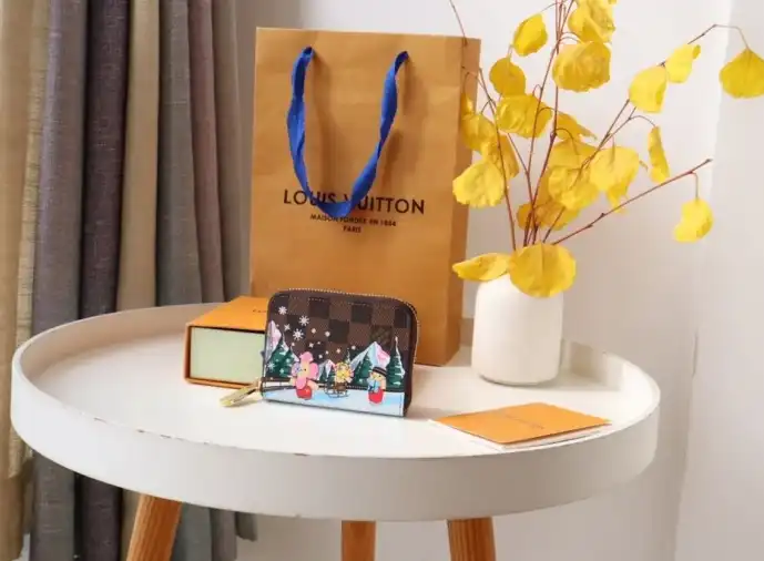 LV Wallets 4178F-0110