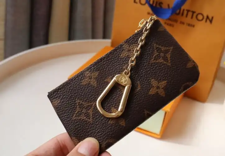 LV Wallets 4178F-0112