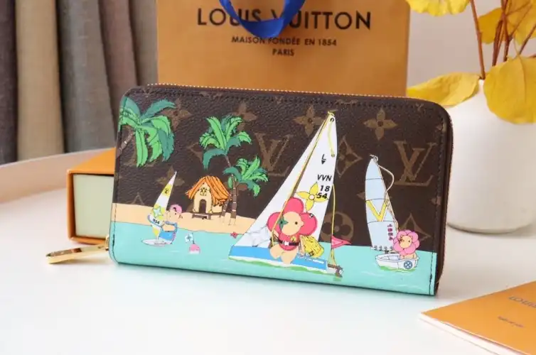 LV Wallets 4178F-0116