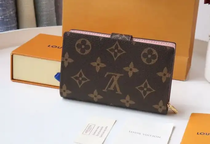LV Wallets 4178F-0118