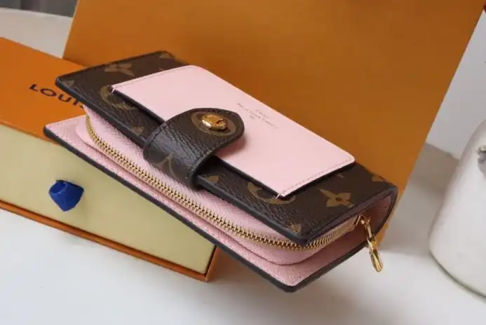 LV Wallets 4178F-0118
