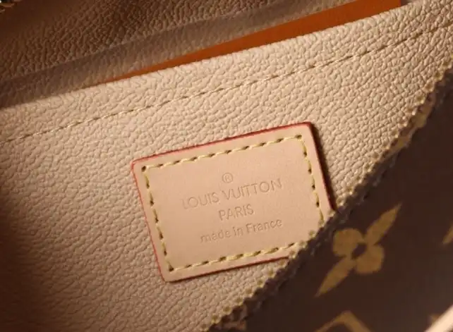LV Cosmetic Bags 4178F-0121