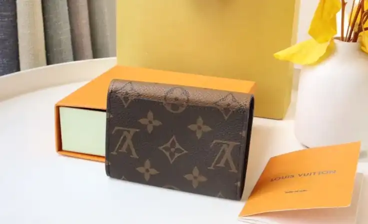 LV Wallets 4178F-0126