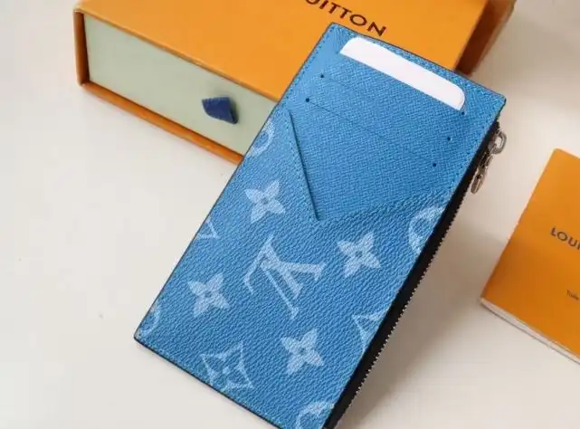 LV Wallets 4178G-0012