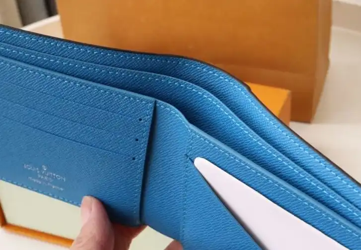 LV Wallets 4178G-0013
