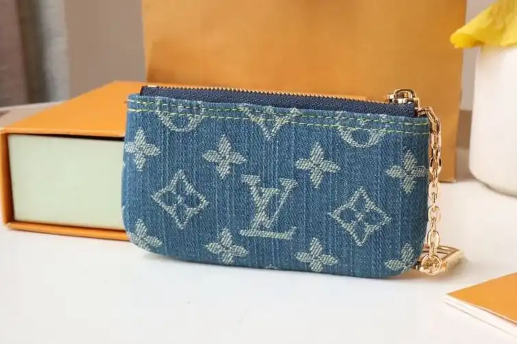 LV Wallets 4178G-0023
