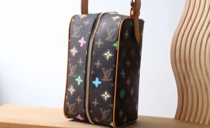 LV Cosmetic Bags 4178G-0029