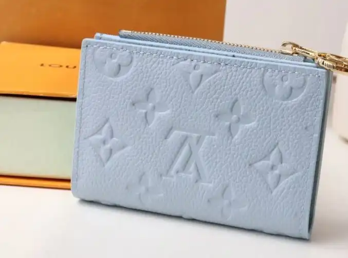 LV Wallets 4178G-0032