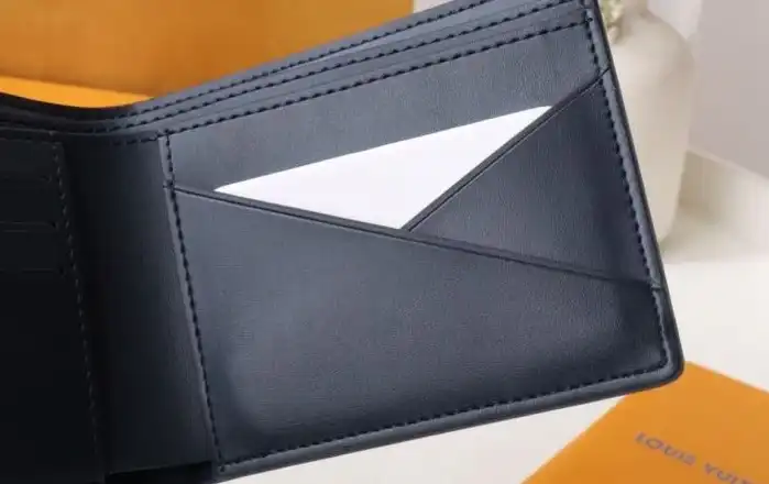 LV Wallets 4178G-0036