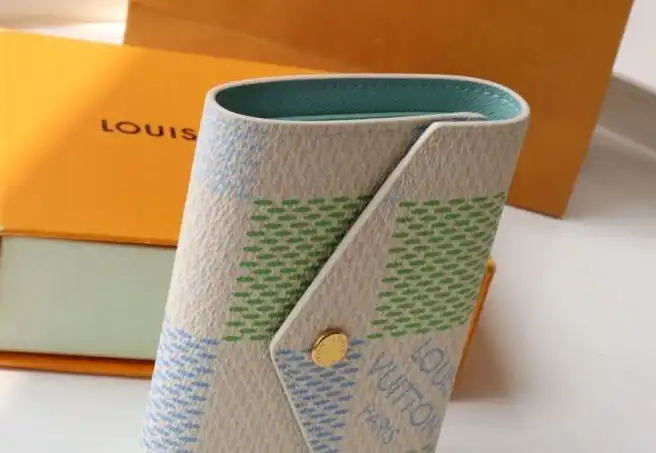 LV Wallets 4178G-0045