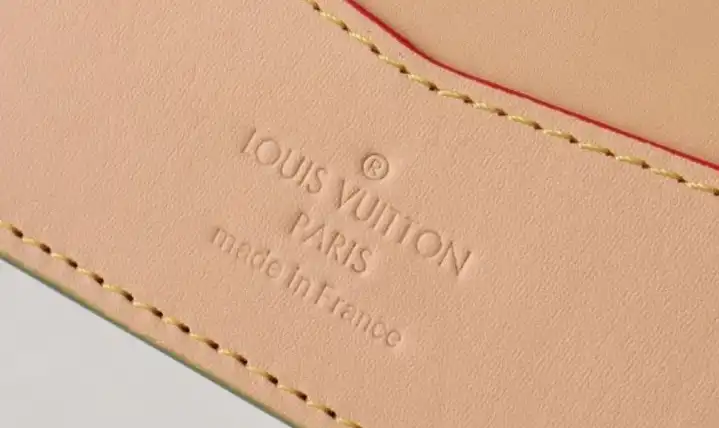 LV Wallets 4178G-0054