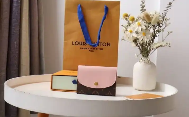 LV Wallets 4178G-0065