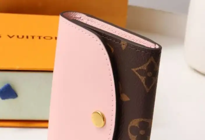 LV Wallets 4178G-0065