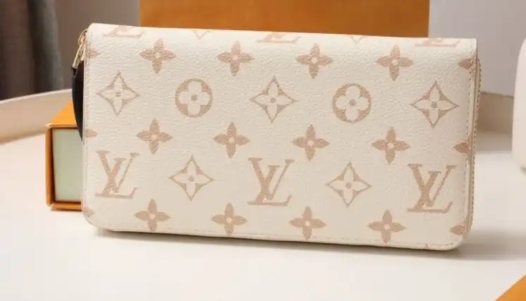 LV Wallets 4178G-0073