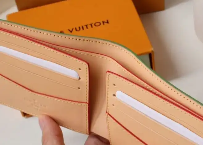 LV Wallets 4178G-0078