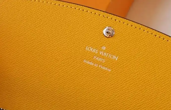 LV Wallets 4178G-0081