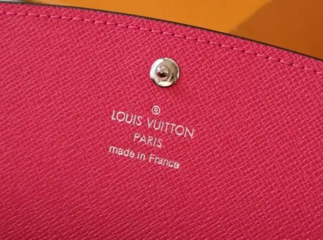 LV Wallets 4178G-0085