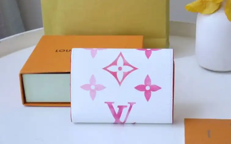 LV Wallets 4178G-0090