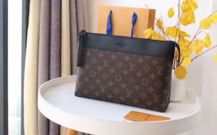 LV Clutch Bags 4178G-0097