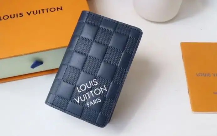 LV Wallets 4178G-0100