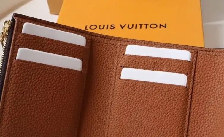 LV Wallets 4178G-0103