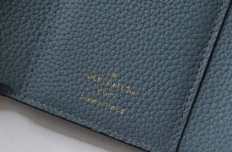 LV Wallets 4178G-0104