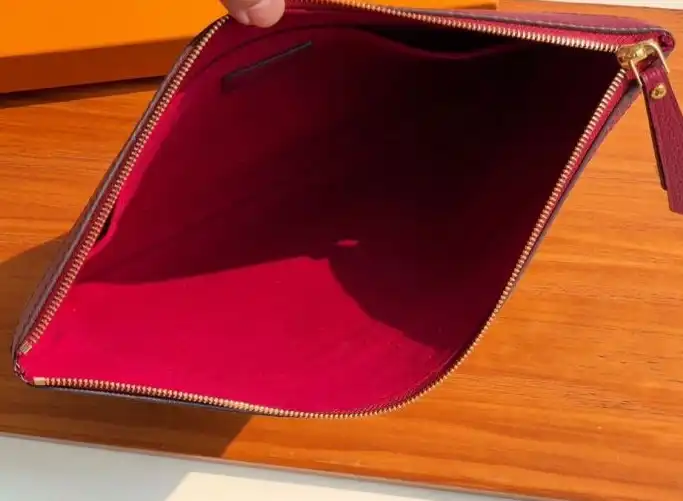 LV Clutch Bags 4178G-0107
