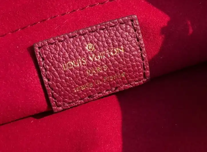 LV Clutch Bags 4178G-0107