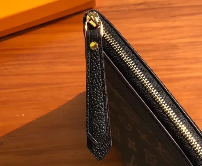 LV Clutch Bags 4178G-0110