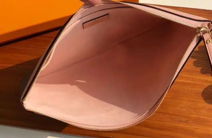 LV Clutch Bags 4178G-0111
