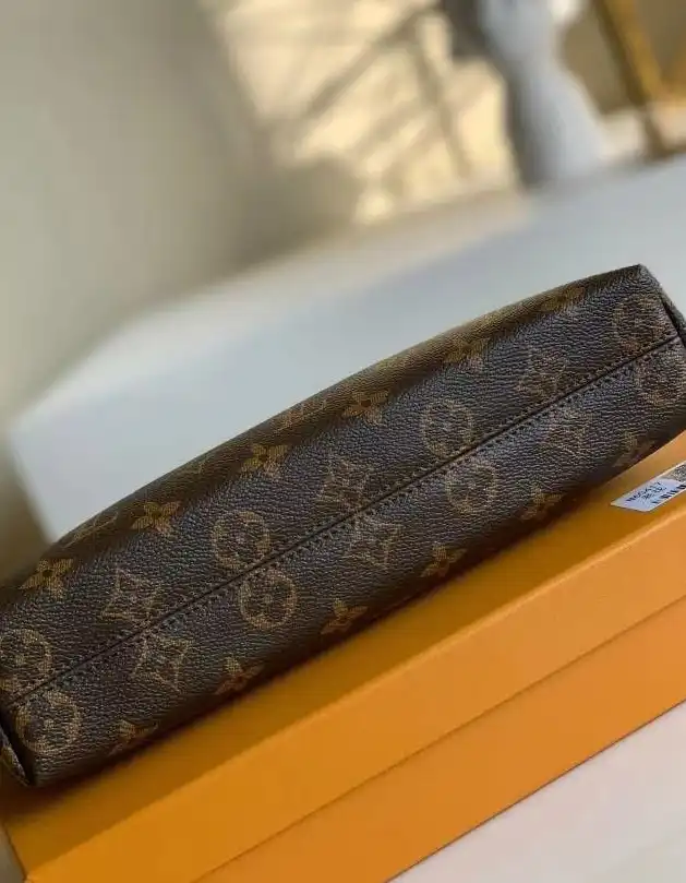 LV Clutch Bags 4178G-0114