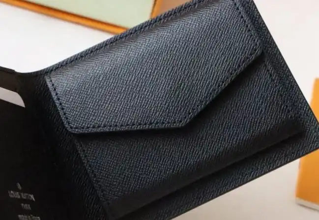 LV Wallets 4178G-0115