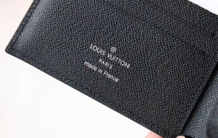 LV Wallets 4178G-0116