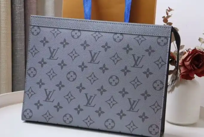 LV Clutch Bags 4178G-0120