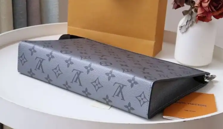 LV Clutch Bags 4178G-0120