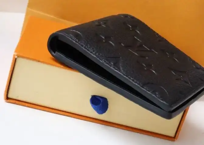 LV Wallets 4178G-0122