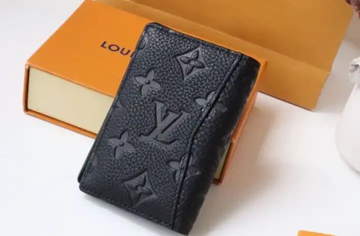 LV Wallets 4178G-0123