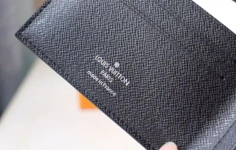 LV Wallets 4178G-0124
